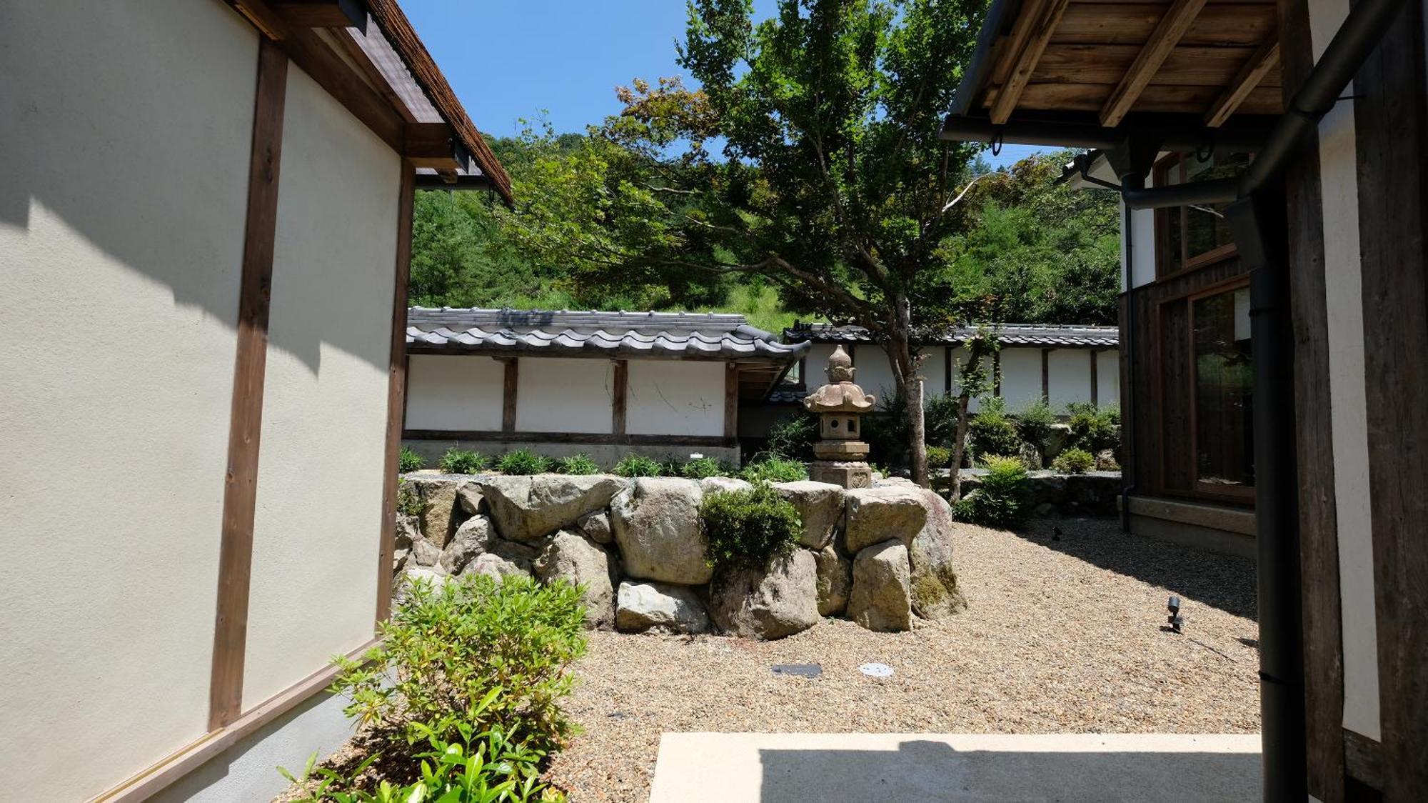 Satoyama Hotel Kanenone Tamba Маибара Екстериор снимка
