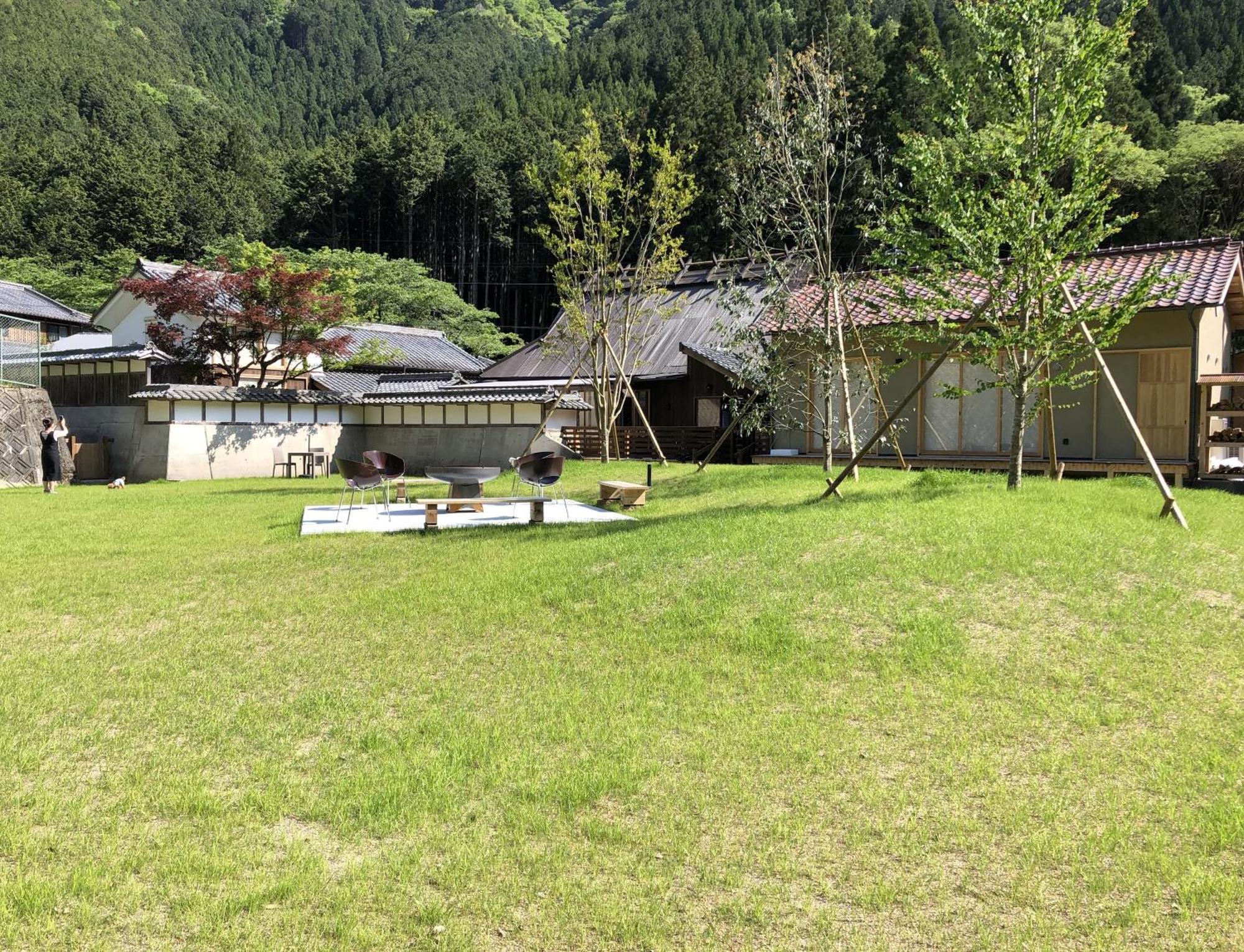 Satoyama Hotel Kanenone Tamba Маибара Екстериор снимка
